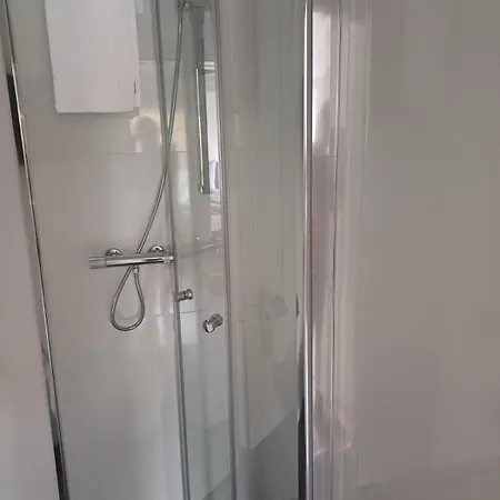 Koenigslutter Мотель